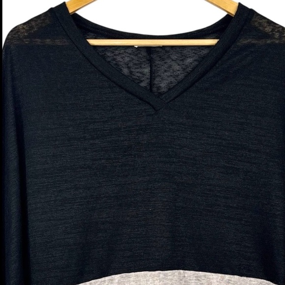 Myesper Apparel Tri Colour Black Blush Grey Semi Sheer Lacey Look V-Neck Top XXL - Picture 2 of 7